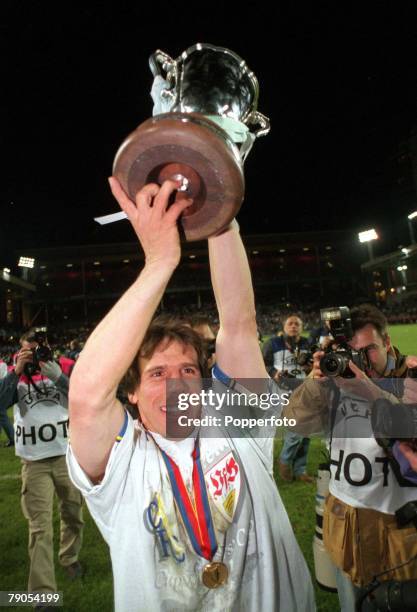 Cup Winners Cup Final, 13th MAY 1998, Stockholm, Sweden, Chelsea 1 v Stuttgart 0, Chelsea's goalscorer Gianfranco Zola holds aloft the European cup...