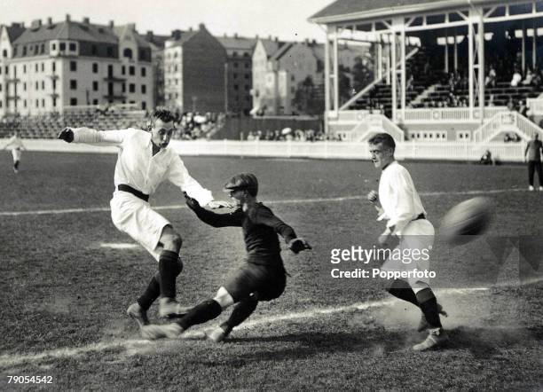 Picture: 7, Football, 1912 Olympic Games, Stockholm, Sweden, Holland v Finland, Action during the match