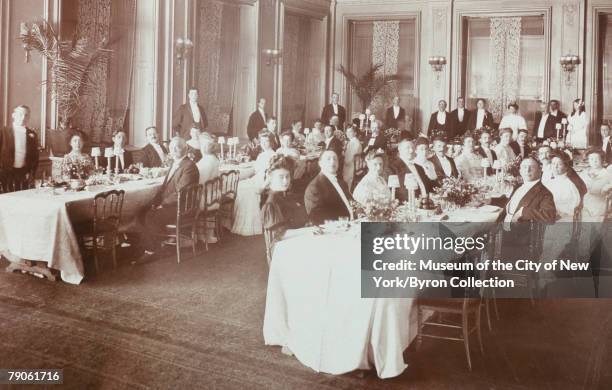 Group of diners at Sherry's Restaurant on Fifth Avenue and 44th Street, New York, 1906.