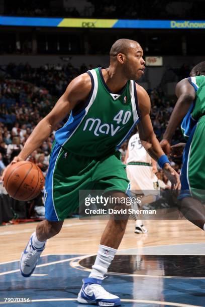 Devean George of the Dallas Mavericks drives upcourt during the game against the Minnesota Timberwolves on January 6, 2008 at the Target Center in...