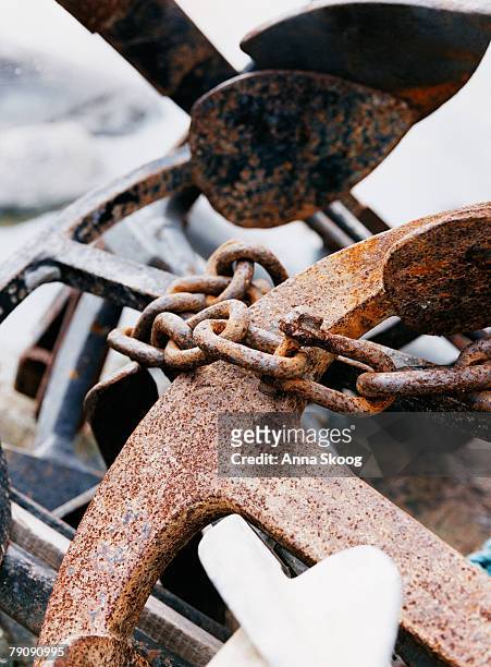 ima25774 - rusty anchor stock pictures, royalty-free photos & images