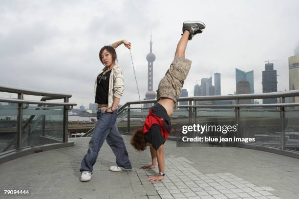 86 Stretch (Rapper) Stock Photos, High-Res Pictures, and Images - Getty ...