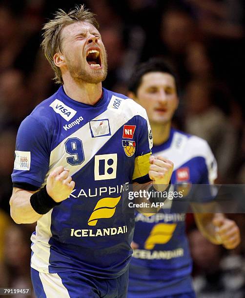 Iceland's Gudj?n Valur Sigurdsson celebrates a goal during his team's group D match against Slovakia 19 January 2008 in the preliminary round of the...