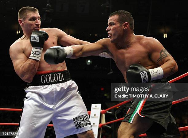 Mike Mollo Golat Photos and Premium High Res Pictures - Getty Images