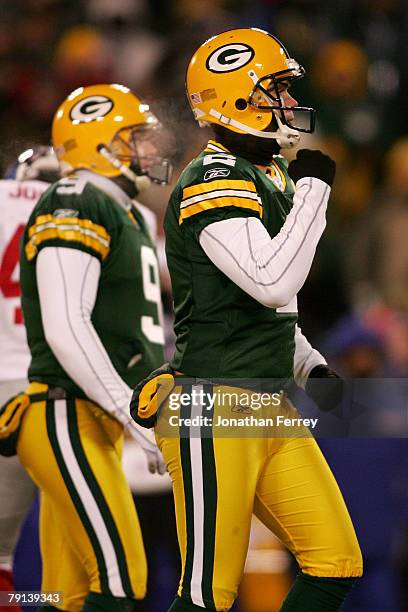 Kicker Mason Crosby of the Green Bay Packers celebrates after making a 37-yard field goal against the New York Giants during the NFC championship...