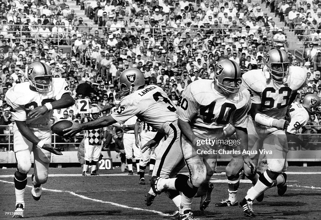 Oakland Raiders vs San Diego Chargers - October 26, 1969