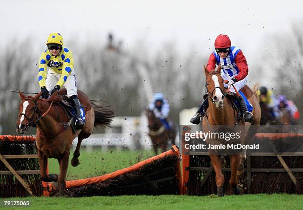 Huntingdon Races 336 Donald Brennan Stock Photos, High-Res Pictures, and Images - Getty ...
