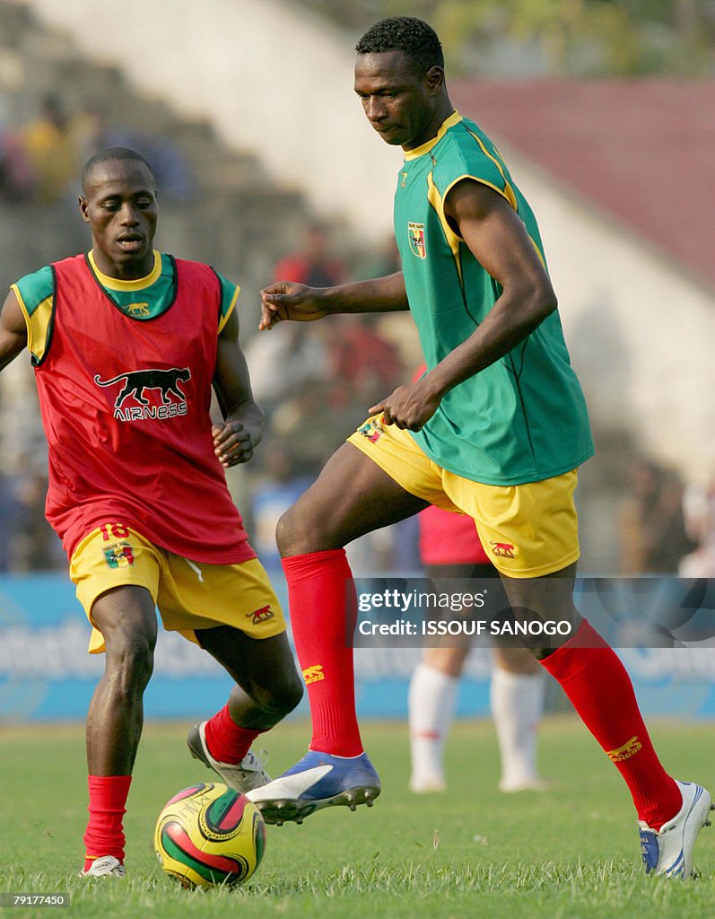 Players for the "Aigles du Mali", the Ma