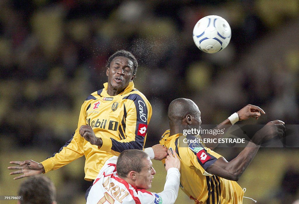 Sochaux's midfielder Badara Sene (L) and