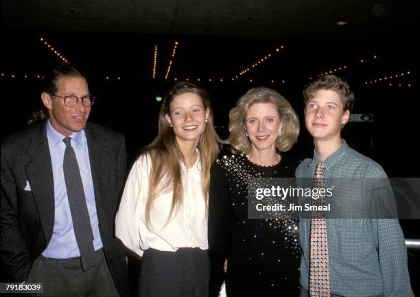 Blythe Danner, Gwyneth Paltrow, Bruce Paltrow, and Jake Paltrow