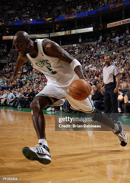 Kevin Garnett of the Boston Celtics drives against the Toronto Raptors on January 23, 2008 at the TD Banknorth Garden in Boston, Massachusetts. NOTE...