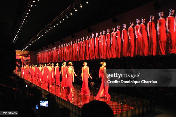 Models walk on the catwalk for finale at the Valentino Fashion show, during Paris Fashion Week Spring-Summer 2008 at Musee Rodin on January 23, 2008...