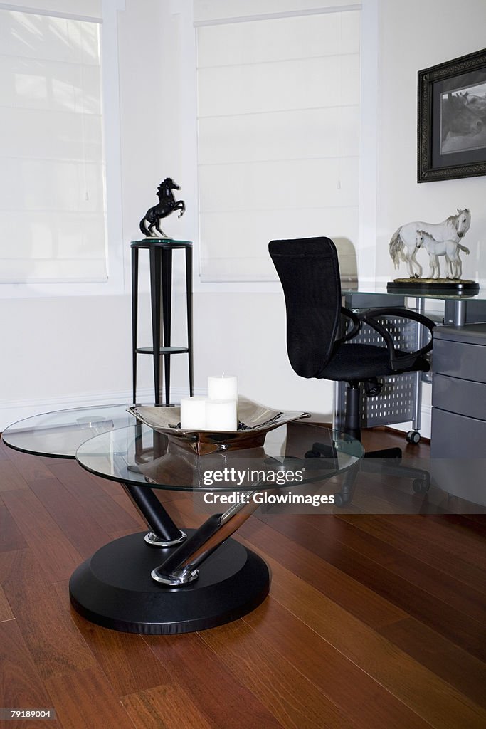 Candle with a tray on a table