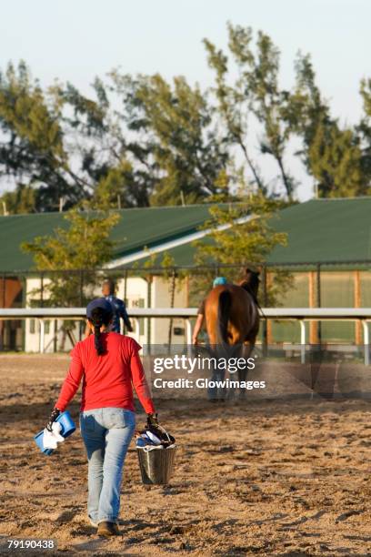 Bucket Woman Woman Carrying Bucket Photos and Premium High Res Pictures - Getty Images