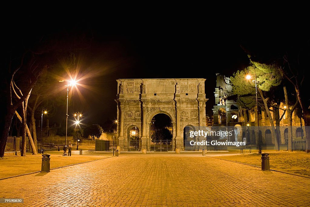 Facade of a triumphal arch, Arch Of Constantine, Rome, Italy