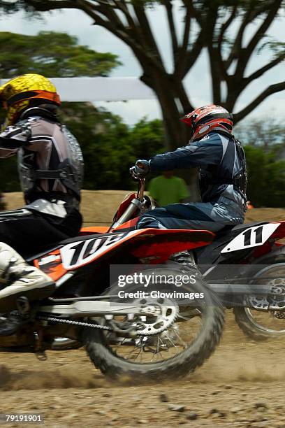 Motor Rider Profile 73 Riding Motorcycle Profile Stock Photos, High-Res Pictures, and ...