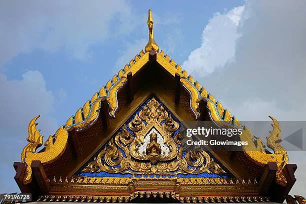 high section view of a temple, ko ratanakosin, thailand - ko ratanakosin stock pictures, royalty-free photos & images