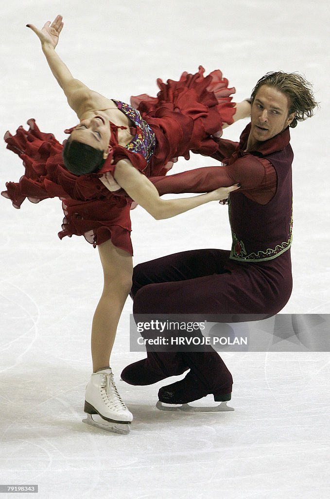 France's Nathalie Pechalat and Fbian Bou