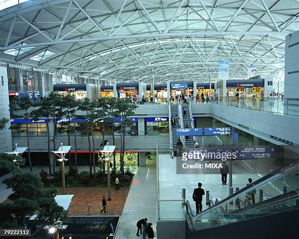 incheon airport, seoul, korea - incheon international airport stock pictures, royalty-free photos & images