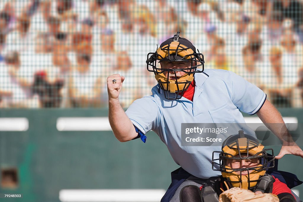 Dutch Rennert Umpire Calling Strike High-Res Stock Photo - Getty Images