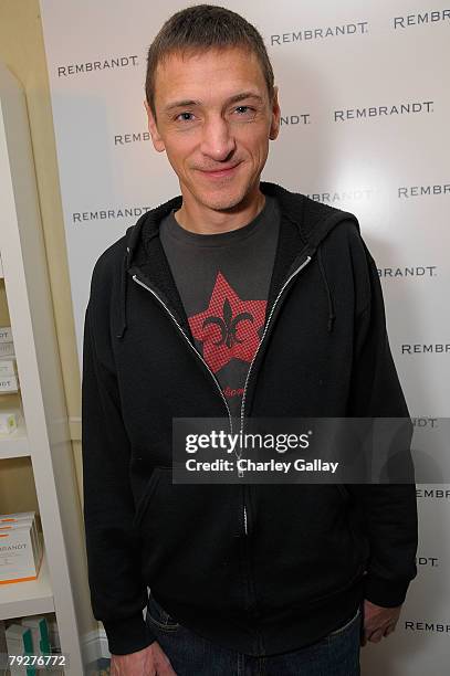 Actor John Hawkes attends The Luxury Lounge in honor of the 2008 SAG Awards featuring Rembrandt products, held at the Four Seasons Hotel on January...