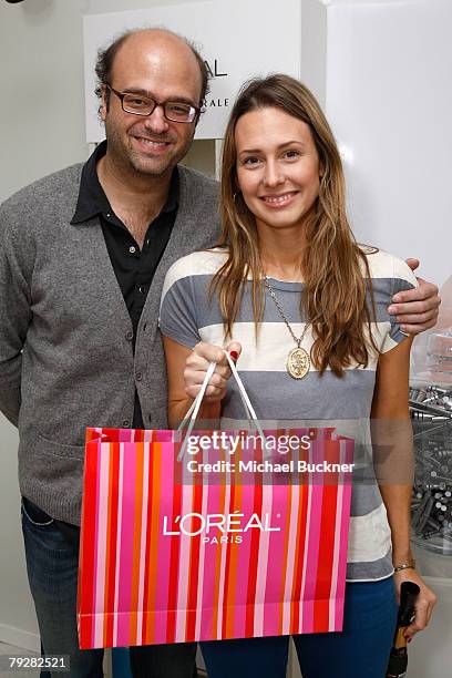 Actor Scott Adsit and Actress Jessica Makinson attend The Luxury Lounge in honor of the 2008 SAG Awards featuring the L'Oreal Paris Beauty Suite,...
