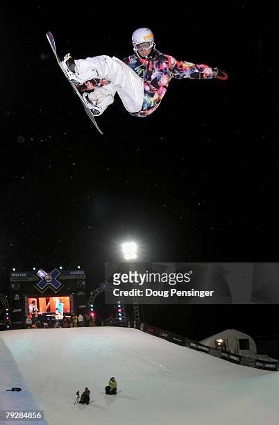 Kevin Pearce of Norwich, Vermont practices prior to finishing third in the Men's Snowboard Superpipe Finals at the Winter X Games Twelve at...