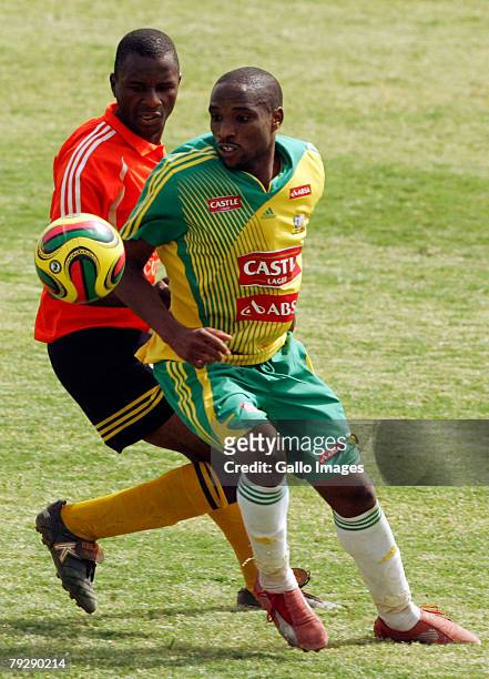 Surprise Moriri and Wissem during the South Africa training session held at Tamasco Stadium on January 28, 2007 in Tamale, Ghana.