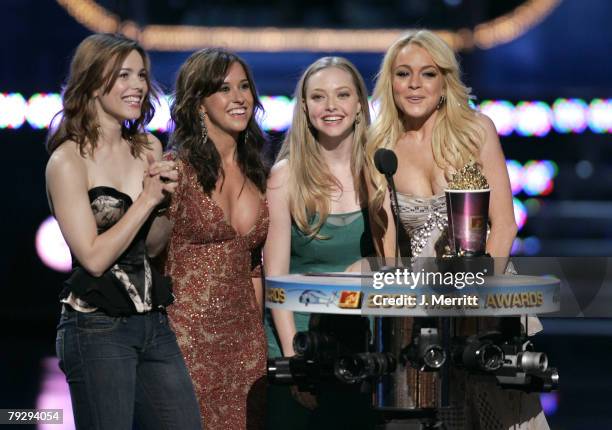 Rachel McAdams, Lacey Chabert, Amanda Seyfried, Lindsay Lohan, winners of Best On-Screen Team for "Mean Girls"