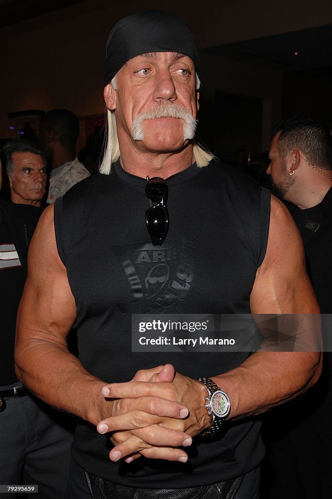 Hulk Hogan debuts Las Vagas Style slots at Seminole Hard Rock Hotel