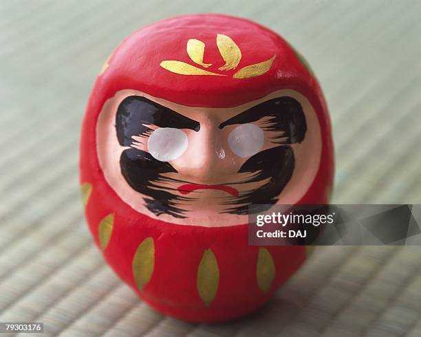 daruma on tatami mat, high angle view, differential focus - daruma stock pictures, royalty-free photos & images