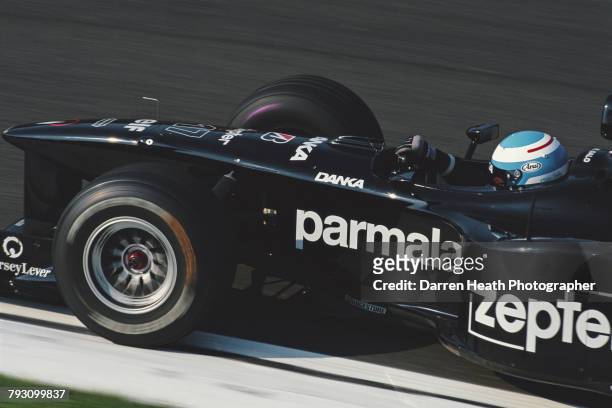 Mika Salo of Finland drives the Danka Zepter Arrows Arrows A19 Arrows V10 during the Formula One San Marino Grand Prix on 26 April 1998 at the...
