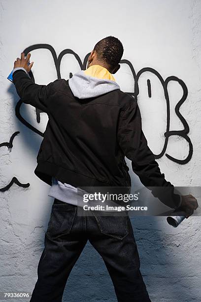 graffiti artist - graffiti artist stock pictures, royalty-free photos & images