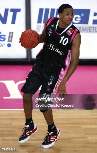 Jason Conley Roper Jason Conley of the Telekom Baskets runs with the ball during the ...