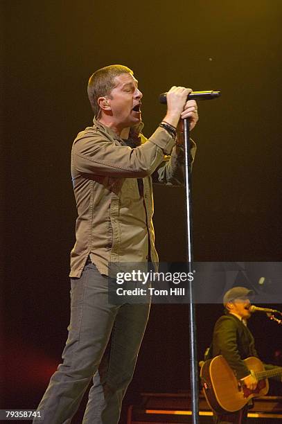 Lead Singer Of Matchbox 20 Photos and Premium High Res Pictures - Getty