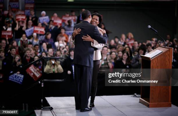 Democratic presidential hopeful Sen. Barack Obama addresses a rally at the athletics facility at Dartmouth College January 8, 2008 in Hanover, New...