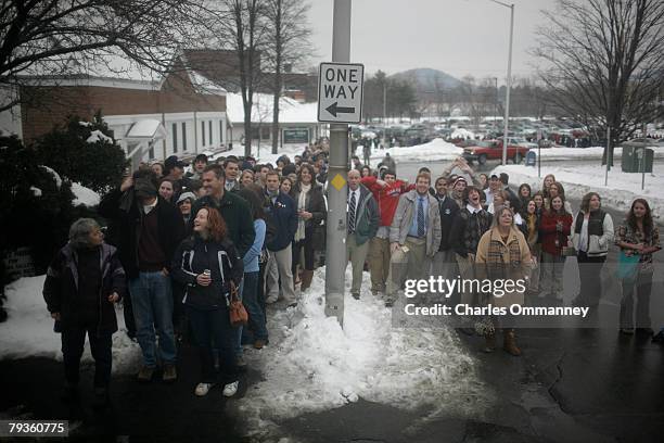 Crowds gather outside the Lebanon Opera House to hear Sen. Barack Obama speek January 7, 2008 in Lebanon, New Hampshire. Polls show Obama leading...