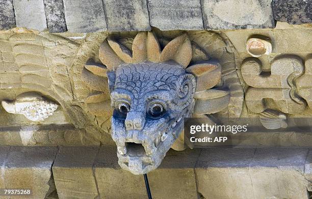 View of a sculpture of the head of Quetzalcoatl at the archaeological site of Teotihuacan, 28 January 2008. Teotihuacan -"The City of the Gods" in...