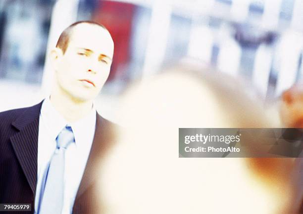 paa187000059 - lonely businessman alone late at work stock pictures, royalty-free photos & images