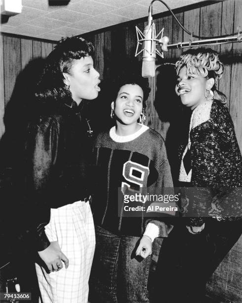 Rappers Salt N' Pepa appear in a portrait taken on February 6, 1989 while working at Bayside Sound Recording Studios in the Bayside, Queens...