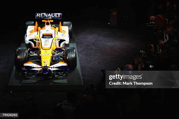 F1 R28 2,111 Renault R28 Stock Photos, High-Res Pictures, and Images - Getty ...