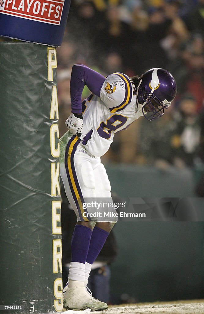 2004 NFC Wild Card Playoff Game - Minnesota Vikings vs Green Bay Packers - January 9, 2005