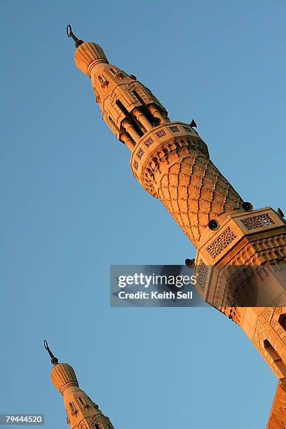 jumeirah mosque, dubai, uae. - jumeirah mosque stock pictures, royalty-free photos & images