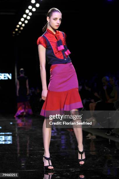 Model walks down the catwalk at the Zac Posen fashion show during the Mercedes-Benz Fashionweek Berlin autumn/winter 2008 on January 31, 2008 in...