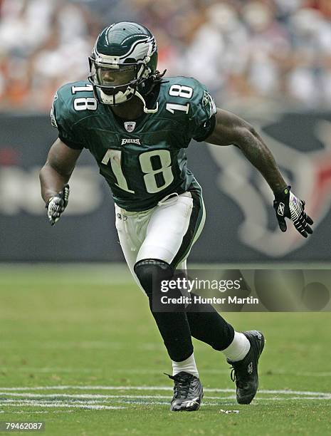 225 Philadelphia Eagles Donte Photos & High Res Pictures - Getty Images