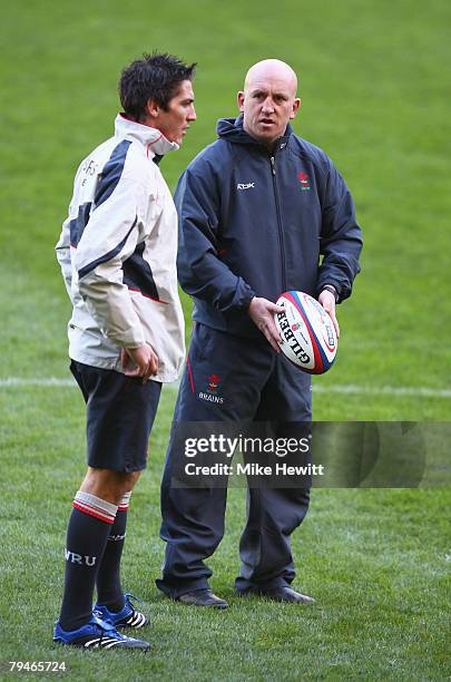 Mike Hook Rugby 290 Mike Edwards Trainer Photos & High Res Pictures - Getty Images