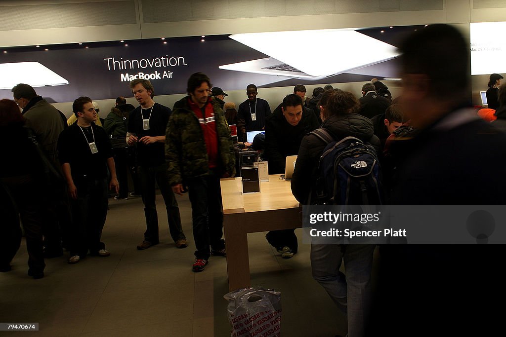 Apple's New Air Laptop Goes On Sales In Stores