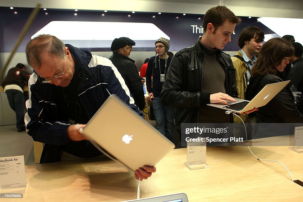 Apple's New Air Laptop Goes On Sales In Stores