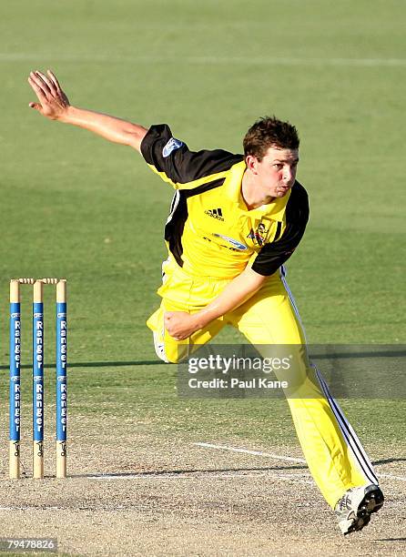 Paul Davis of the Warriors bowls during the Ford Ranger Cup match between the Western Australian Warriors and the Victorian Bushrangers at the WACA...
