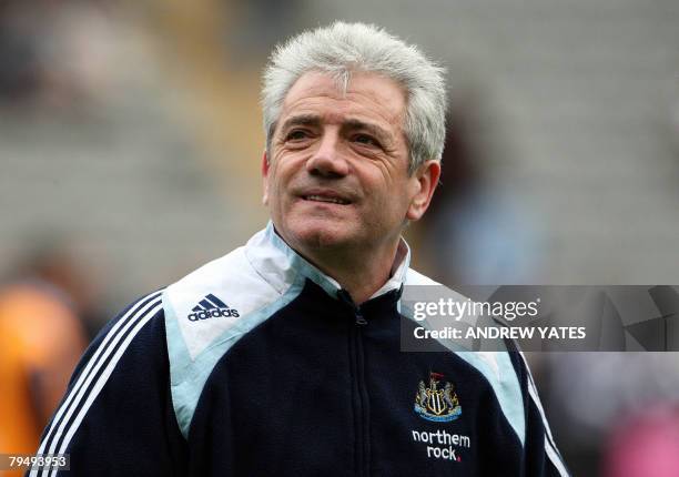 Kevin Keegan, manager of Newcastle United, attends team warm up before the English Premier league football match against Middlesbrough at St James...